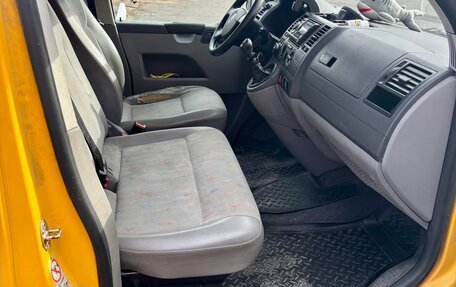 Volkswagen Transporter T5 рестайлинг, 2008 год, 880 000 рублей, 5 фотография