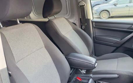 Volkswagen Caddy IV, 2017 год, 1 300 000 рублей, 16 фотография