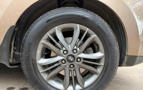 Hyundai ix35 I рестайлинг, 2014 год, 1 570 000 рублей, 24 фотография