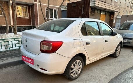 Renault Logan II, 2018 год, 300 000 рублей, 4 фотография