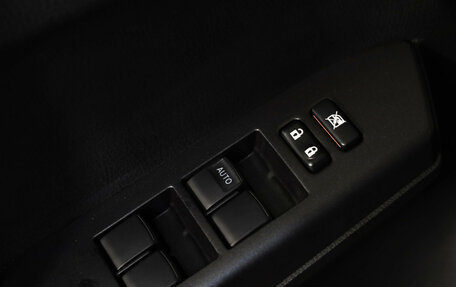 Toyota RAV4, 2015 год, 2 099 000 рублей, 20 фотография