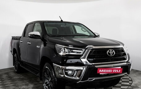 Toyota Hilux VIII, 2022 год, 4 499 000 рублей, 3 фотография