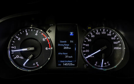 Toyota Hilux VIII, 2022 год, 4 499 000 рублей, 23 фотография