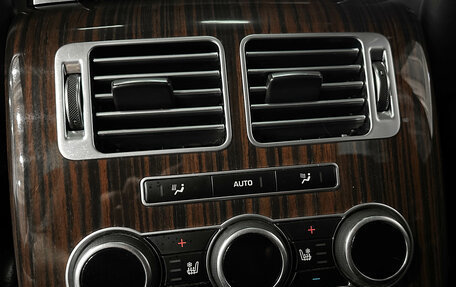 Land Rover Range Rover IV рестайлинг, 2013 год, 3 797 000 рублей, 31 фотография