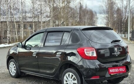 Renault Sandero II рестайлинг, 2015 год, 755 000 рублей, 3 фотография