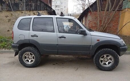 Chevrolet Niva I рестайлинг, 2005 год, 370 000 рублей, 4 фотография