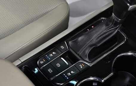 KIA Carnival III, 2018 год, 2 599 000 рублей, 17 фотография