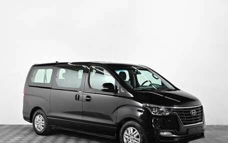 Hyundai H-1 II рестайлинг, 2019 год, 2 599 000 рублей, 2 фотография