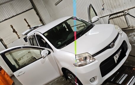 Toyota Sienta I, 2013 год, 1 020 000 рублей, 7 фотография