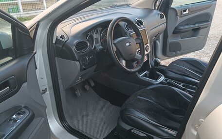 Ford Focus II рестайлинг, 2011 год, 550 000 рублей, 3 фотография