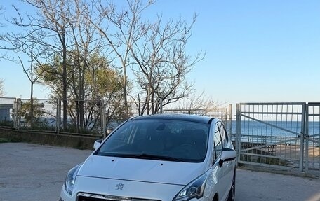 Peugeot 3008 I рестайлинг, 2014 год, 1 100 000 рублей, 4 фотография