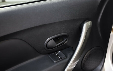 Renault Sandero II рестайлинг, 2015 год, 649 000 рублей, 15 фотография