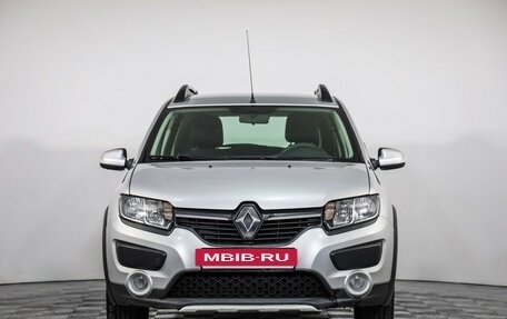 Renault Sandero II рестайлинг, 2015 год, 649 000 рублей, 2 фотография