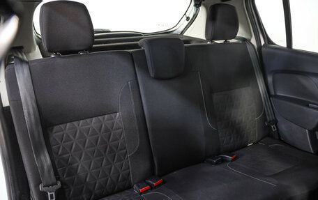 Renault Sandero II рестайлинг, 2015 год, 649 000 рублей, 19 фотография