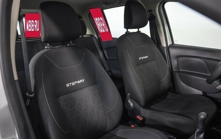 Renault Sandero II рестайлинг, 2015 год, 649 000 рублей, 17 фотография