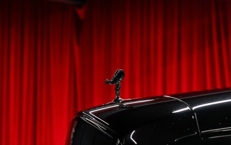 Rolls-Royce Cullinan, 2025 год, 68 000 000 рублей, 3 фотография