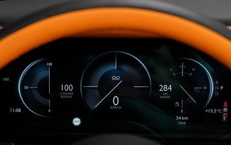 Rolls-Royce Cullinan, 2025 год, 68 000 000 рублей, 17 фотография