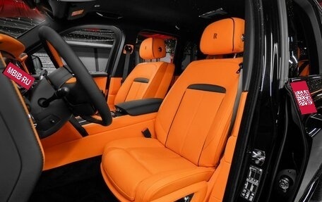 Rolls-Royce Cullinan, 2025 год, 68 000 000 рублей, 14 фотография