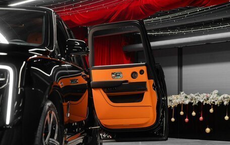 Rolls-Royce Cullinan, 2025 год, 68 000 000 рублей, 26 фотография