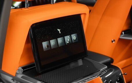 Rolls-Royce Cullinan, 2025 год, 68 000 000 рублей, 34 фотография