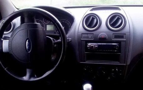 Ford Fiesta, 2006 год, 280 000 рублей, 5 фотография