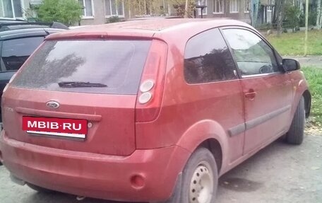 Ford Fiesta, 2006 год, 280 000 рублей, 2 фотография