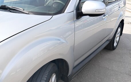 Mitsubishi Outlander III рестайлинг 3, 2012 год, 1 700 000 рублей, 15 фотография