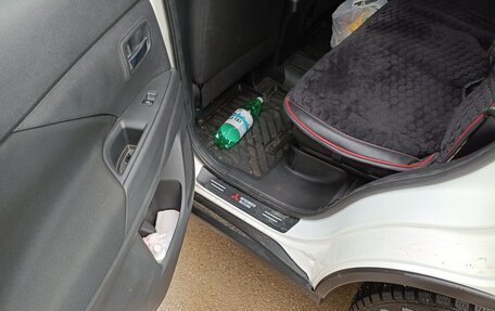 Mitsubishi Outlander III рестайлинг 3, 2021 год, 2 600 000 рублей, 9 фотография