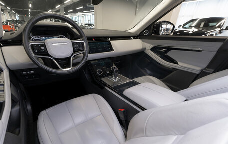 Land Rover Range Rover Evoque II, 2022 год, 4 390 000 рублей, 7 фотография