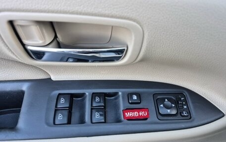 Mitsubishi Outlander III рестайлинг 3, 2019 год, 2 500 000 рублей, 13 фотография