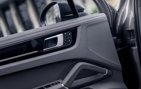 Porsche Cayenne III, 2021 год, 9 200 000 рублей, 14 фотография