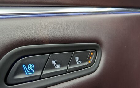 Cadillac Escalade V, 2022 год, 11 990 000 рублей, 15 фотография