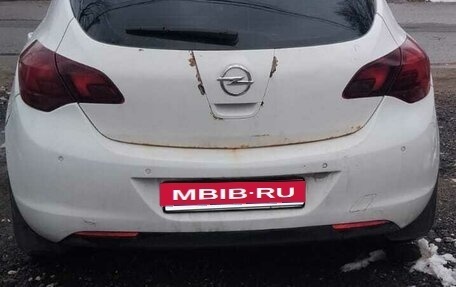 Opel Astra J, 2010 год, 450 000 рублей, 4 фотография