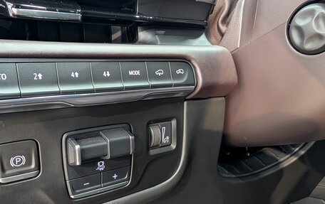 Cadillac Escalade V, 2022 год, 11 990 000 рублей, 20 фотография