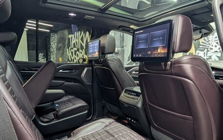 Cadillac Escalade V, 2022 год, 11 990 000 рублей, 33 фотография