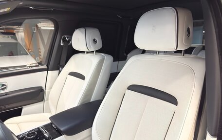 Rolls-Royce Cullinan, 2020 год, 32 800 000 рублей, 10 фотография