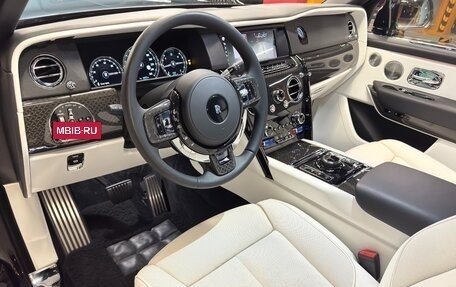 Rolls-Royce Cullinan, 2020 год, 32 800 000 рублей, 8 фотография