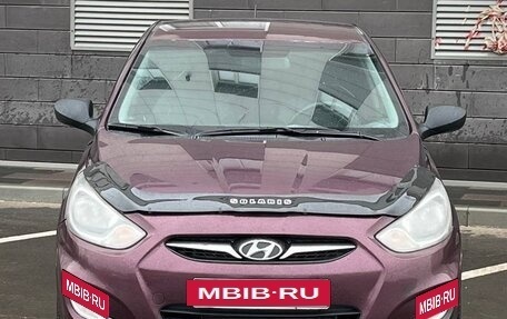 Hyundai Solaris II рестайлинг, 2011 год, 545 000 рублей, 2 фотография