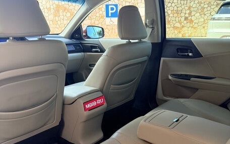 Honda Accord IX рестайлинг, 2013 год, 2 000 000 рублей, 13 фотография