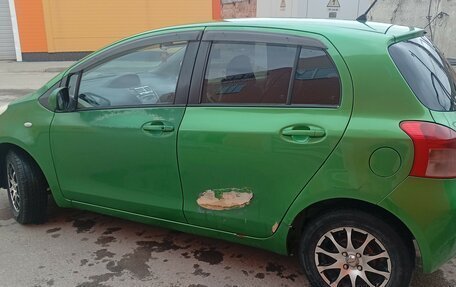 Toyota Vitz, 2005 год, 350 000 рублей, 3 фотография