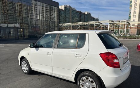 Skoda Fabia II, 2014 год, 450 000 рублей, 2 фотография