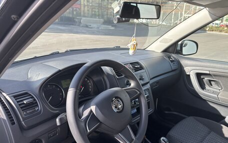 Skoda Fabia II, 2014 год, 450 000 рублей, 6 фотография