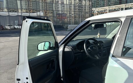 Skoda Fabia II, 2014 год, 450 000 рублей, 4 фотография