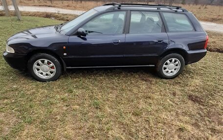 Audi A4, 1996 год, 500 000 рублей, 2 фотография