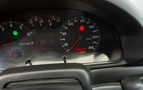 Audi A4, 1996 год, 500 000 рублей, 4 фотография