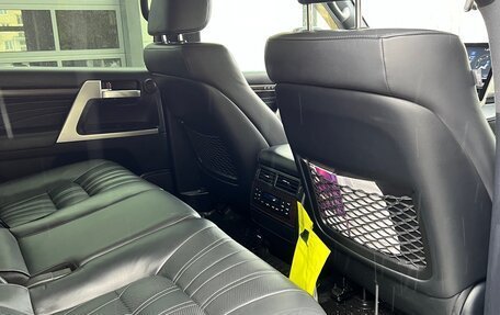 Toyota Land Cruiser 200, 2018 год, 6 500 000 рублей, 6 фотография