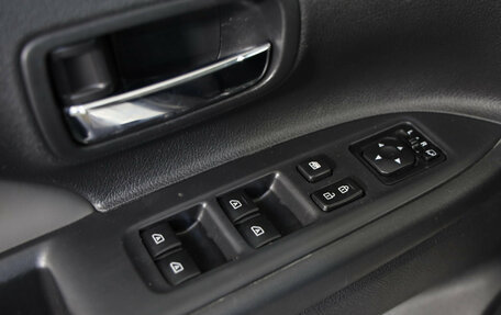 Mitsubishi Outlander III рестайлинг 3, 2019 год, 2 199 000 рублей, 16 фотография