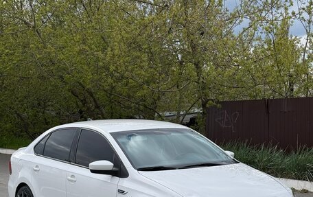 Volkswagen Polo VI (EU Market), 2011 год, 800 000 рублей, 1 фотография