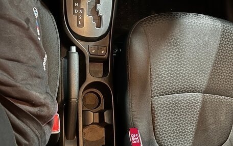 KIA Rio III рестайлинг, 2016 год, 978 000 рублей, 10 фотография