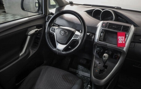 Toyota Verso I, 2010 год, 799 000 рублей, 8 фотография